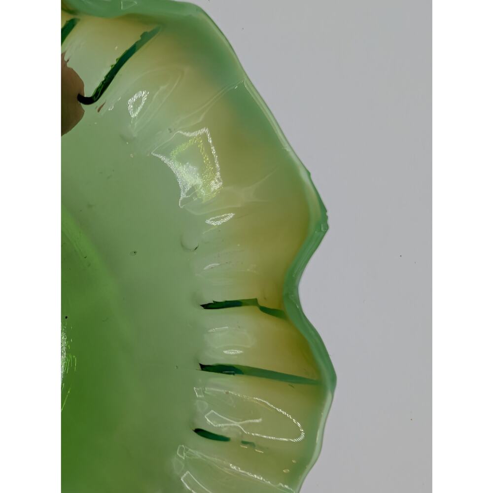 Vintage Green Opalescent Ruffled Edge Fenton Art Glass Bowl -- Read Description - Picture 12 of 16